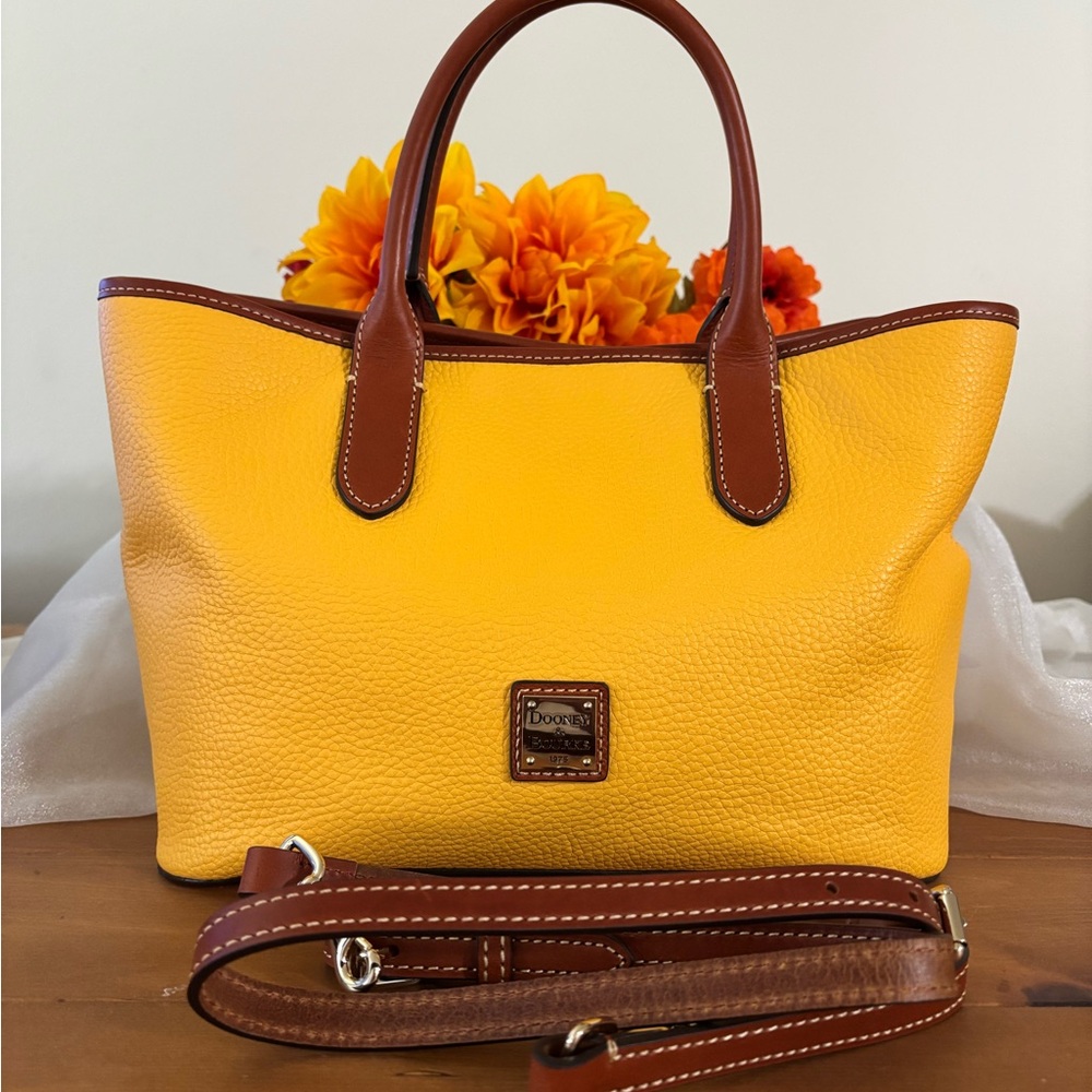 Dooney & Bourke Maze and Brown Pebble Leather Tote